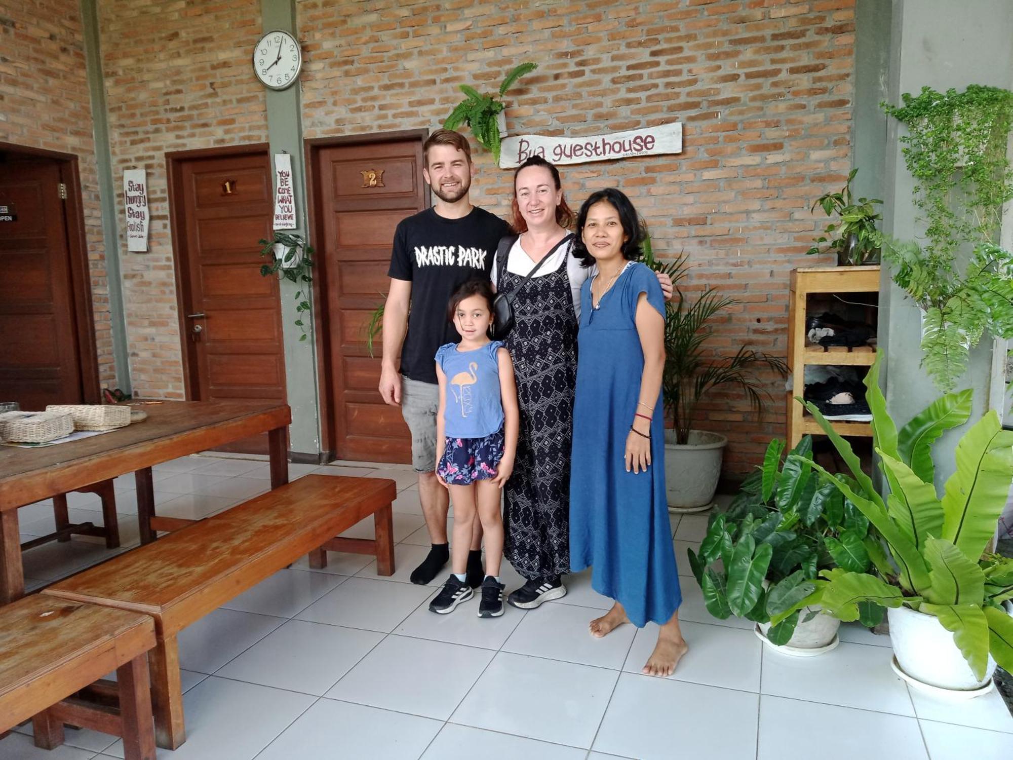 Bua Guest House Medan Dış mekan fotoğraf